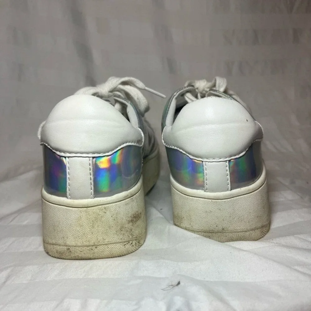 Steve Madden JROCKAWY Kids Holographic Silver Platform Sneakers Size 3M